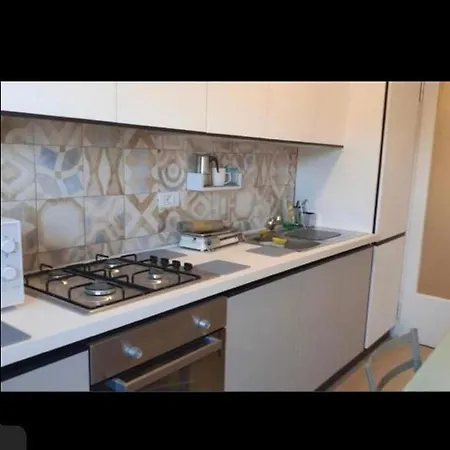 アパート Central Apartment ミラノ