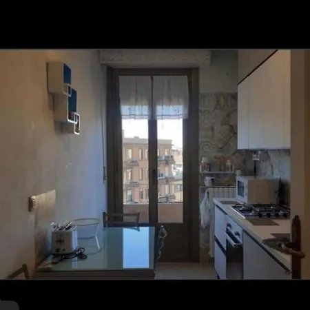 アパート Central Apartment